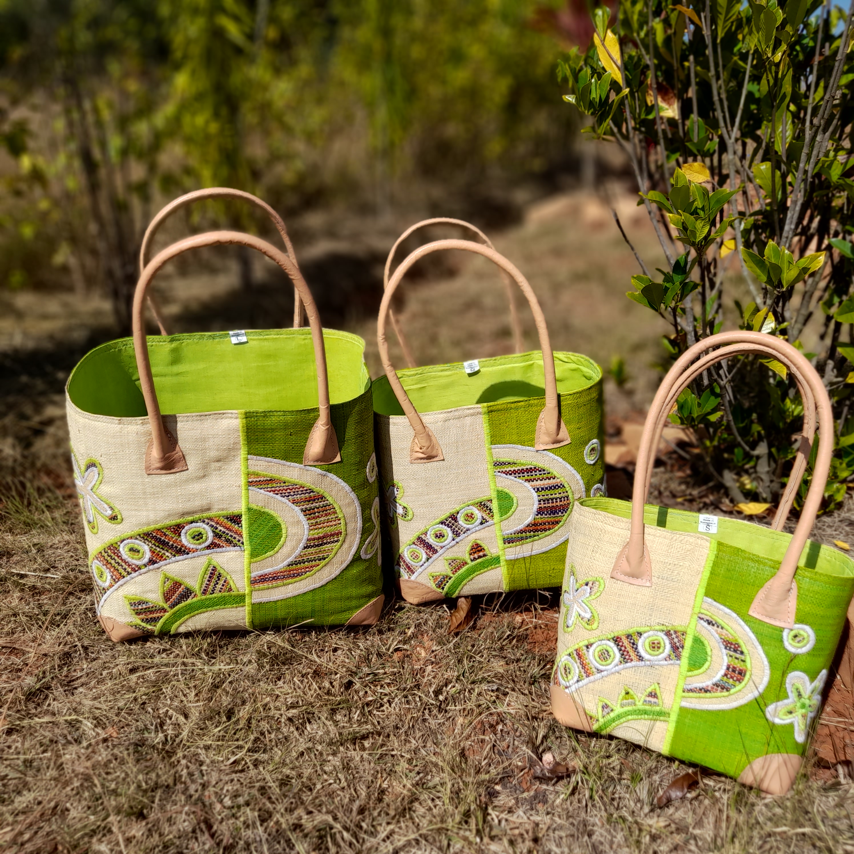 Panier penjy brodés